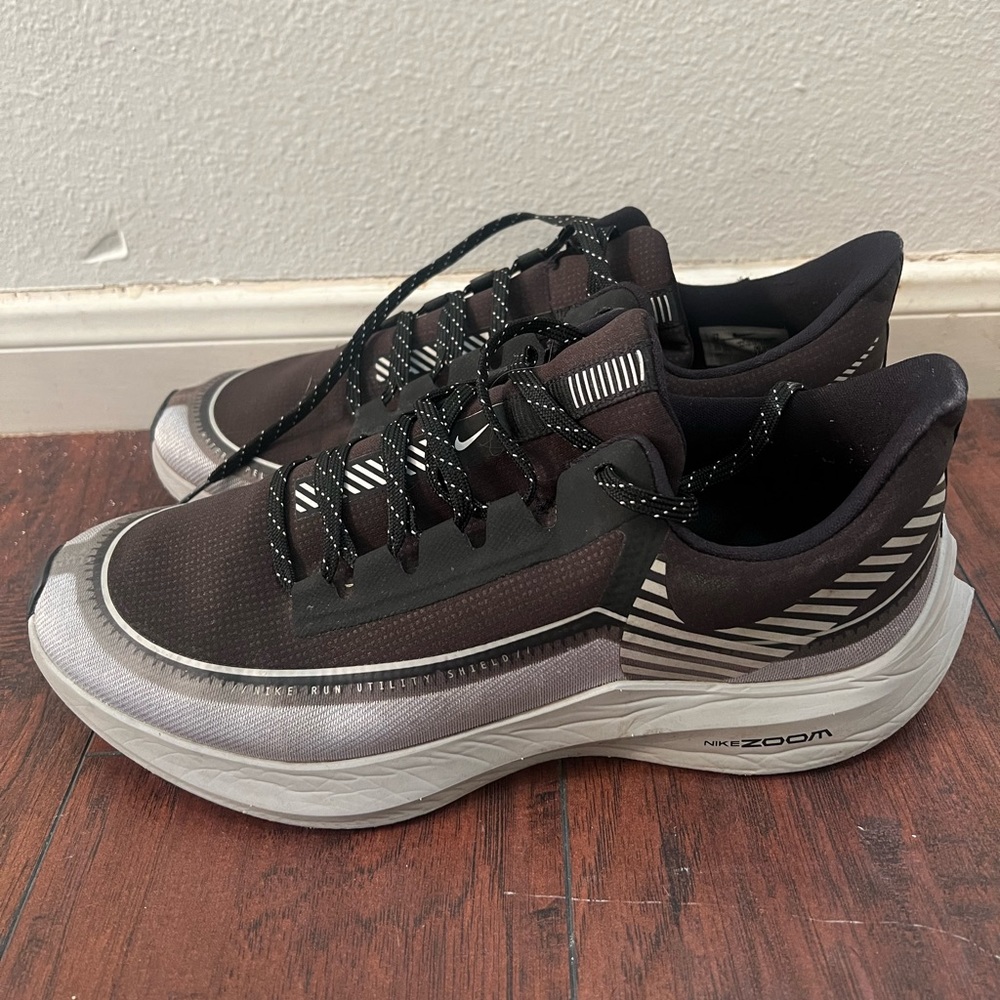 Nike Mens Zoom Shoes
